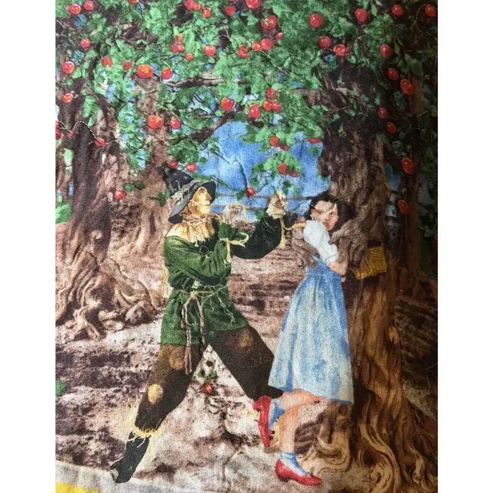 Handmade Wizard of Oz Throw Quilt EUC 63” x 60” REVERSIBLE 3727/20
